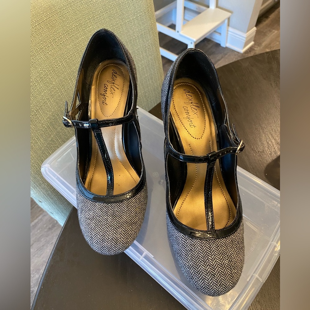 Herringbone tweed heels size 9